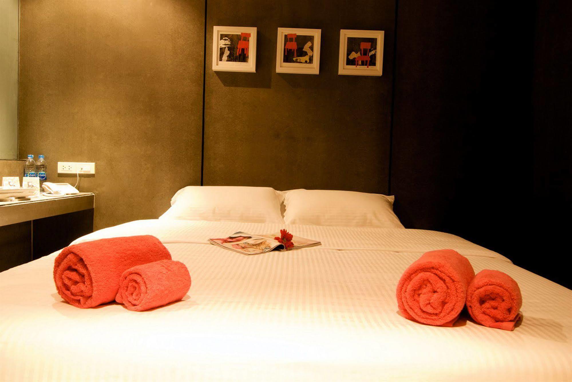 Justbeds Hotel Bangkok Luaran gambar