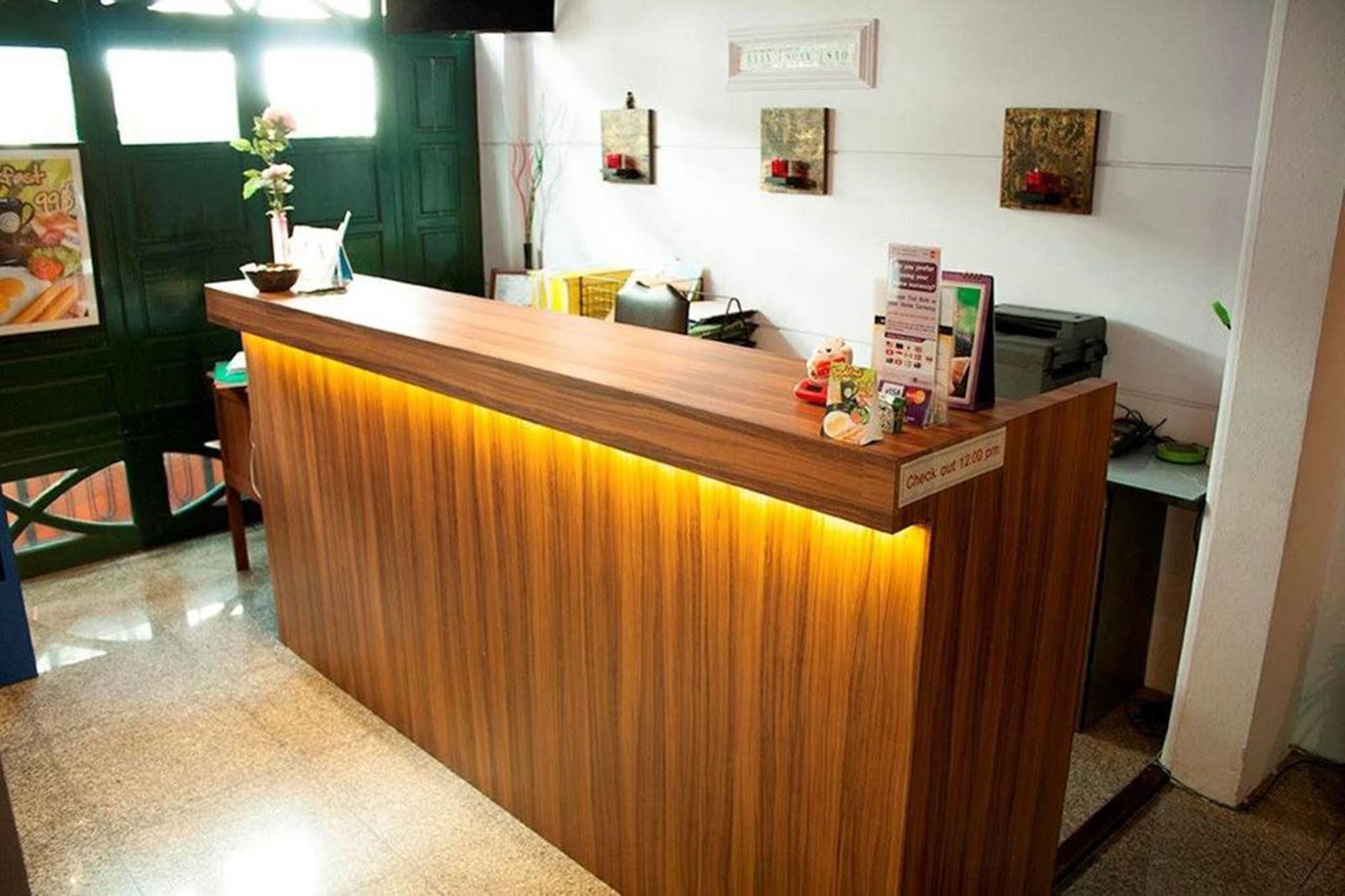 Justbeds Hotel Bangkok Luaran gambar